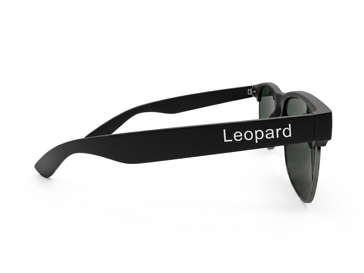 Eyezaar Black Frame Stylish Sunglasses for Men & Women | Model: EYEZAAR-0017